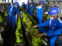 Tahun Depan Subsidi LPG Tertutup Jalan, Orang Kaya Minggir!