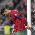 Patung Cristiano Ronaldo Dihujat Warga India, Kok Bisa?