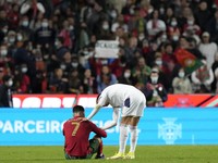 Momen Sedih Ronaldo, Tertunduk Lesu Usai Kalah dari Serbia