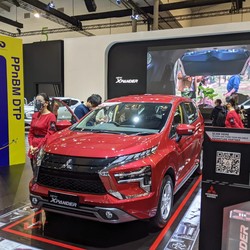 Diler-Diler Mobil Banting Harga, Xpander Lama Diobral!