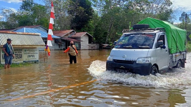 Banjir Sintang (Ist/ Instagram/ditjenpajakri)