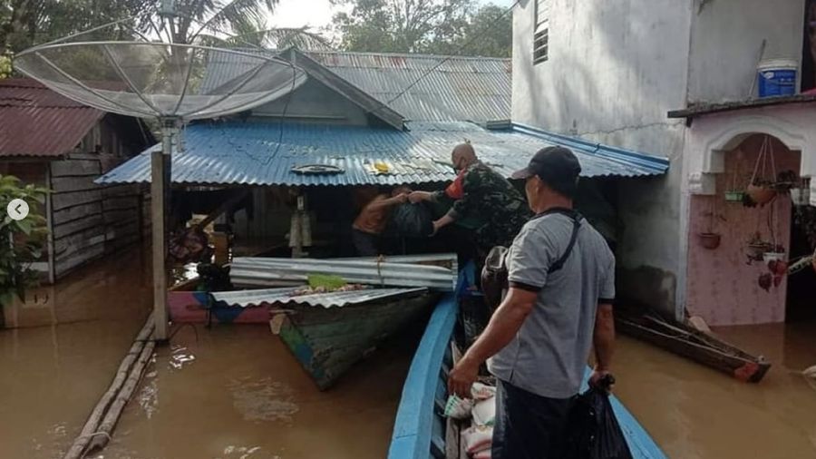 Banjir Sintang (Ist/ Instagram/ditjenpajakri)