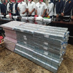 Diteror Debt Collector karena Terjerat Pinjol Ilegal? Lakukan Ini