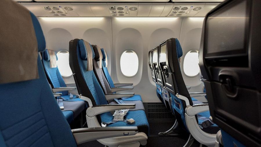 A view of the Business Class cabin during Singapore Airlines' media preview of their new Boeing 737-8 cabin products, at Changi Airport in Singapore November 16, 2021. REUTERS/Caroline Chia