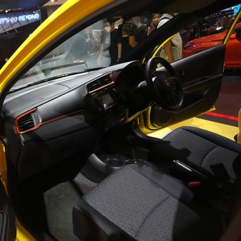 Berburu Deretan Mobil di Bawah Rp 200 Juta di GIIAS, Cek!
