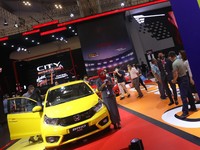 Harga Mobil LCGC Mau Naik 5%, Nih Bocoran Kapan Berlakunya!