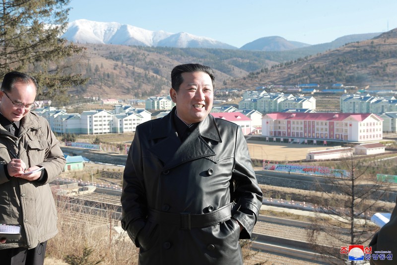 North Korean leader Kim Jong Un gives field guidance during a visit to Samjiyon City, North Korea in this undated photo released on November 16, 2021 by North Korea's Korean Central News Agency (KCNA). KCNA via REUTERS ATTENTION EDITORS - THIS IMAGE WAS PROVIDED BY A THIRD PARTY. REUTERS IS UNABLE TO INDEPENDENTLY VERIFY THIS IMAGE. NO THIRD PARTY SALES. SOUTH KOREA OUT. NO COMMERCIAL OR EDITORIAL SALES IN SOUTH KOREA.