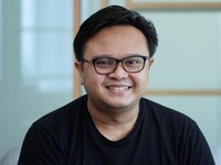 Berusia 32 Tahun, Dyota Marsudi Jadi Bos Bank Aladin