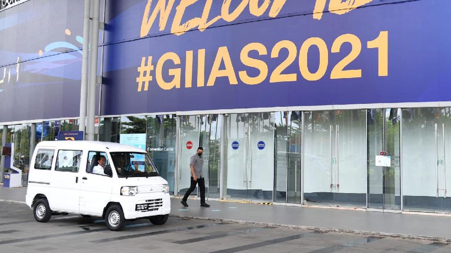 Jokowi di GIIAS 2021 (Lukas - Biro Pers Sekretariat Presiden)