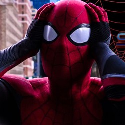 Penonton Serbu Spider-Man: No Way Home, Website Tiket Down!