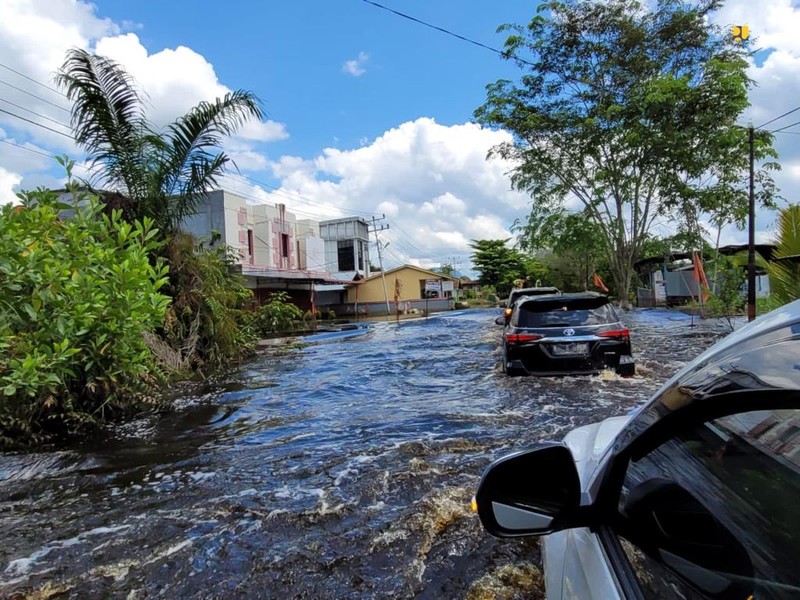 Banjir di Sintang dan Melawi (Biro Pers Kementerian PUPR) Banjir di Sintang dan Melawi (Biro Pers Kementerian PUPR)