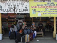 Catat! Warga yang Mau Bepergian Saat Nataru Wajib Punya Ini