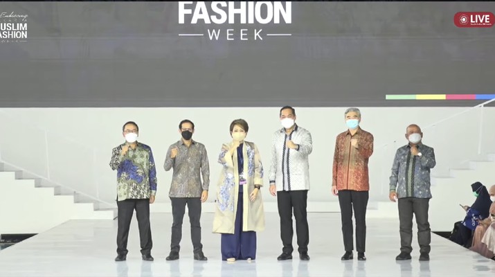 Menteri Perdagangan Muhamad Lutfi Jakarta Muslim Fashion Week (Tangkapan Layar Youtube Kementerian Perdagangan) Menteri Perdagangan Muhamad Lutfi Jakarta Muslim Fashion Week (Tangkapan Layar Youtube Kementerian Perdagangan)