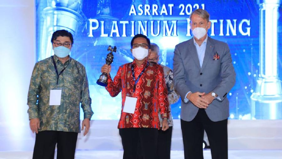 BRI Raih Penghargaan
Tertinggi Asia Sustainability Report Rating 2021