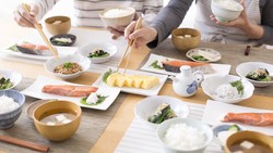 Rahasia Panjang Umur ala Warga Jepang, Ternyata Pantang dengan 6 Makanan Ini