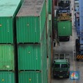 Siap-Siap 10.000 Kontainer Barang China Banjiri RI, Ini Biang Keroknya