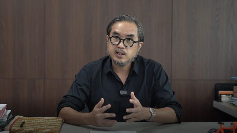 Direktur Lembaga Layanan Pemasaran Koperasi dan Usaha kecil Menengah (Smesco Indonesia) Leonard Theosabrata