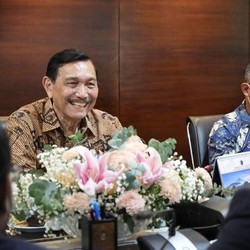 Luhut: Leader Kita Presiden Jokowi Sudah Memberi Contoh Baik