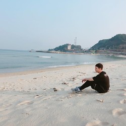 Park Sin Hye Hamil, Ini Potret Choi Tae Joon Calon Suaminya