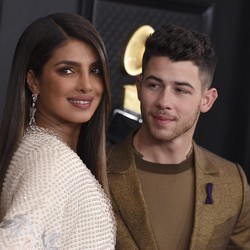 Kenali Metode Egg Freezing yang Dilakukan Priyanka Chopra