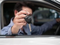 Beli Mobil Baru, Apa Saja Sih yang Harus Diperhatikan Secara