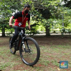 Nostalgia #MainSepedaLagi Bareng Sepeda Listrik Selis