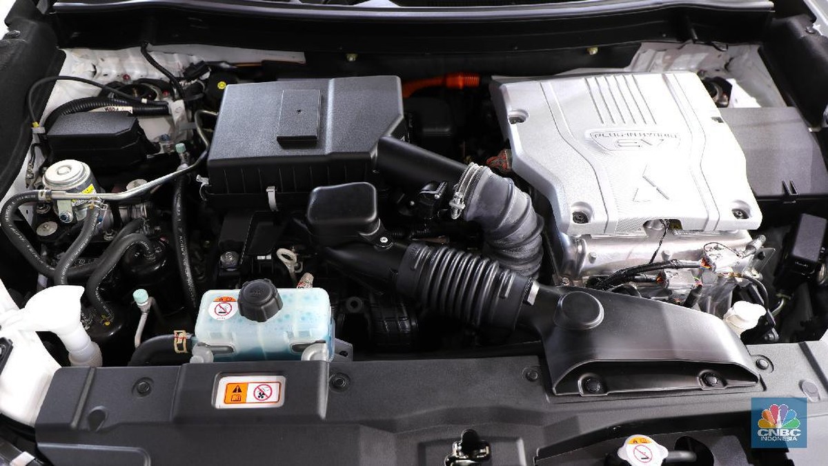 Menperin Usul Mobil Hybrid Bisa Bebas Ganjil Genap-Dapat Parkir Khusus