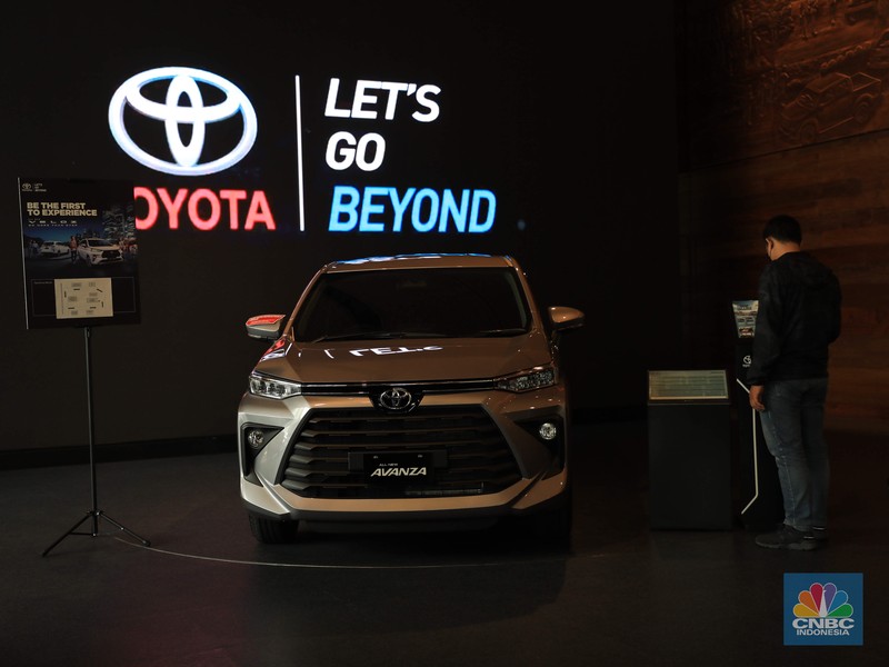 Toyota Veloz di IIMS 2022  (CNBC Indonesia/ Tri Susilo)