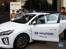 Sri Mulyani Bawa Kado Mewah Mobil Listrik, Bos Hyundai Happy!