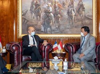 Gaya Prabowo Menjamu Menlu Prancis Le Drian