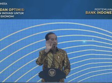 Jreng.. Jokowi Minta Tahun Depan RI Stop Ekspor Bauksit!