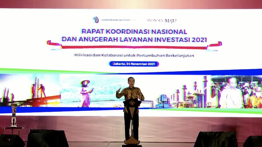 Presiden Joko Widodo dalam Rapat Koordinasi Nasional dan Anugerah Layanan Investasi 2021. (Tangkapan Layar Youtube BKPM TV - Invest Indonesia)