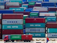 Kiamat 'Kontainer' Tak Terhindarkan di Korsel-China, RI Kena!