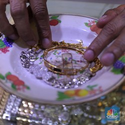 Emas, Perak, Palladium: Siapa Paling Berkilau di 2024