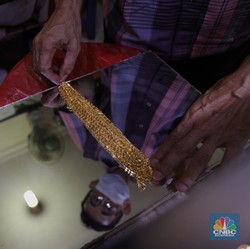 NASA Ungkap dari Mana Emas Berasal, Ternyata Bukan dari Bumi