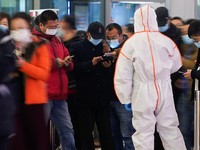 Kasus Covid Masih Cetak Rekor, Kapan China Bisa Masuk Endemi?