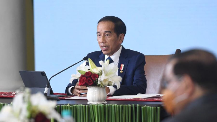 Presiden saat berbicara secara virtual pada Sesi Retreat Konferensi Tingkat Tinggi (KTT) Asia-Europe Meeting (ASEM) ke-13 di Istana Kepresidenan Bogor, Jumat, 26 November 2021. Doc: Lukas - Biro Pers Sekretariat Presiden