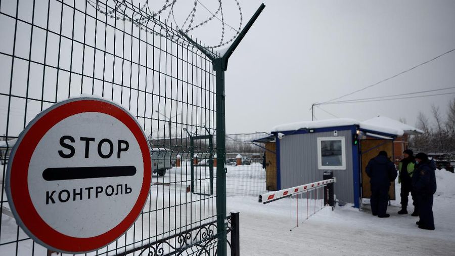 A stop sign is seen at the entrance to the Listvyazhnaya coal mine following Thursday's mine accident, in the Kemerovo region, Russia, November 27, 2021. REUTERS/Maxim Shemetov