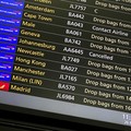 Bandara Inggris Chaos hingga Penumpang Frustasi, Ada Apa?