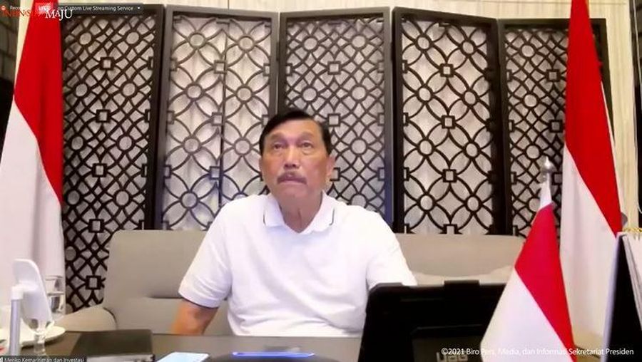 Menko Marves, Luhut Binsar Panjaitan memberikan Konferensi Pers mengenai Respon Pemerintah Dalam Menghadapi Varian Omicron, 28 November 2021