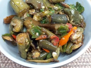 Resep Tumis Terong Campur Teri ala Rumahan yang Praktis