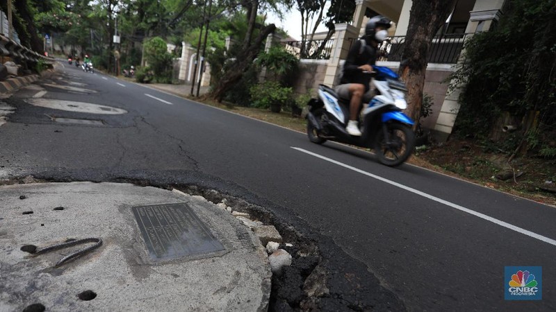 Sumur Resapan Di Lebak Bulus Bikin Jalan Retak And Bergelombang