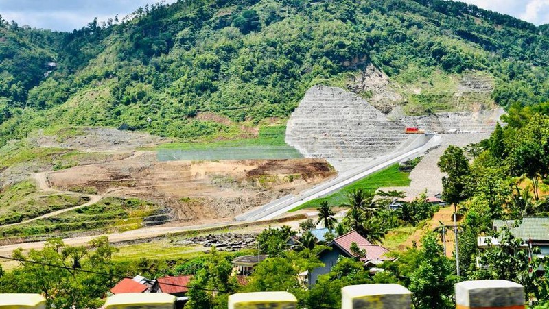 Peresmian Bendungan Tugu dan Bendungan Gongseng, Trenggalek, Selasa (30/11/2021). (Dok: Biro Pers Sekretariat Presiden)