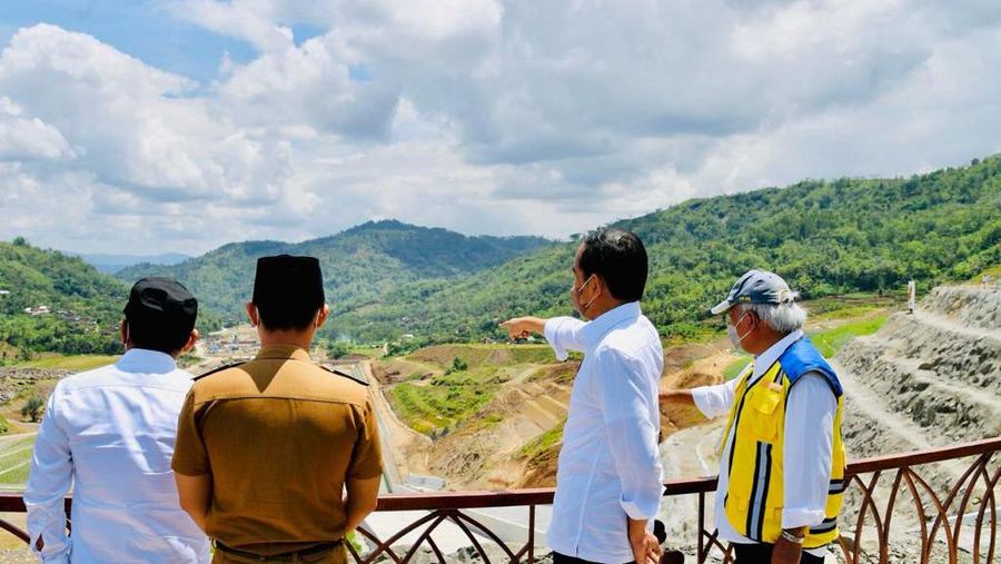 Peresmian Bendungan Tugu dan Bendungan Gongseng, Trenggalek, Selasa (30/11/2021). (Dok: Biro Pers Sekretariat Presiden)