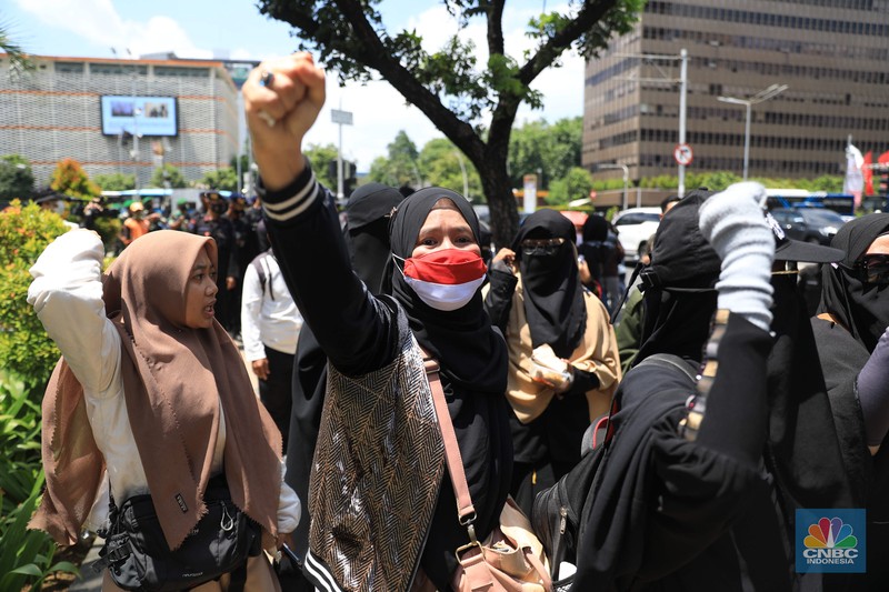 Aksi relawan 212 d Jakarta (CNBC Indonesia/Muhammad Sabki)