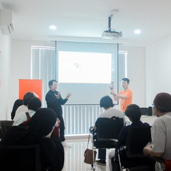 Pelatihan Bisnis Digital Shopee Jadi Oase Bagi Teman Tuli