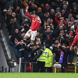 Siuuu!!! Ronaldo Cetak Gol ke-801, MU Menang 3-2 Atas Arsenal