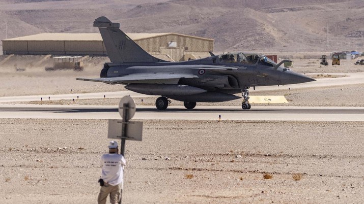 Dassault Rafale (AP/Tsafrir Abayov) Dassault Rafale (AP/Tsafrir Abayov)