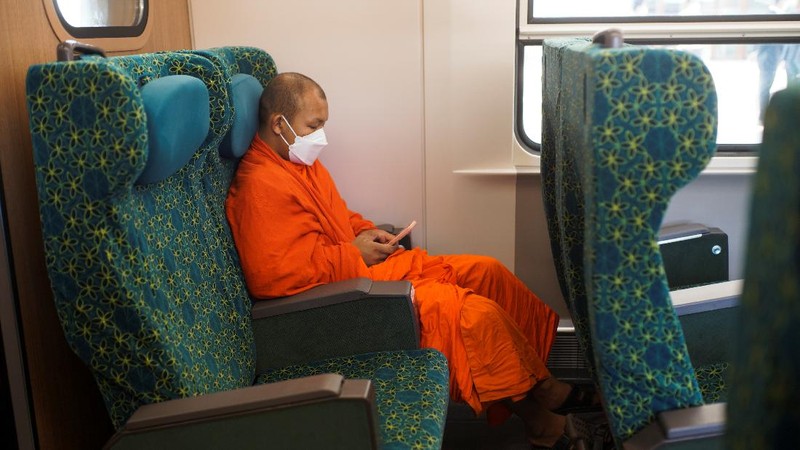 Peresmian proyek kereta cepat Laos-China. (REUTERS/PHOONSAB THEVONGSA)