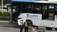 Beruntun, Bus TransJakarta Kembali Kecelakaan - Foto 3